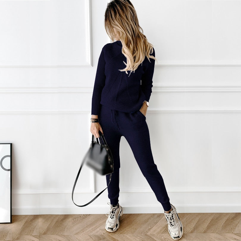 Kntted Turtleneck Sweater